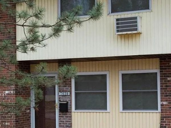 7639 Hazelcrest Drive , Unit 48, Hazelwood, MO 63042