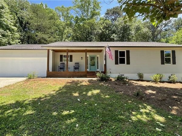 6411 Narramore Way, Lula, GA 30554