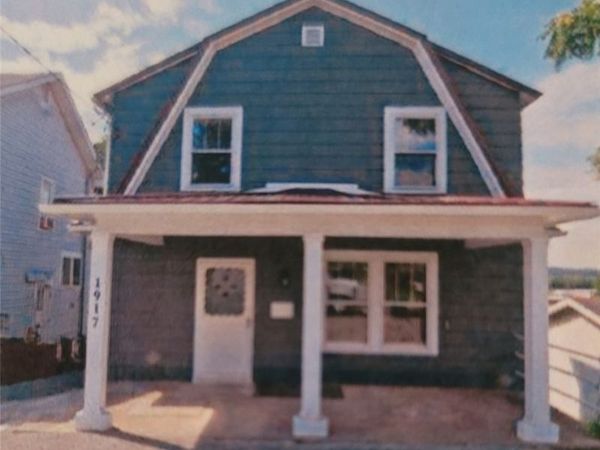 1917 Market Street , Parkersburg, WV 26101