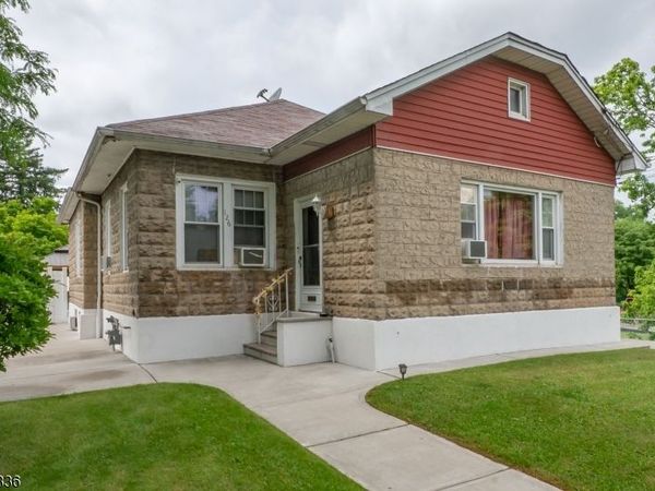 126 W Curtis St, Linden, NJ 07036