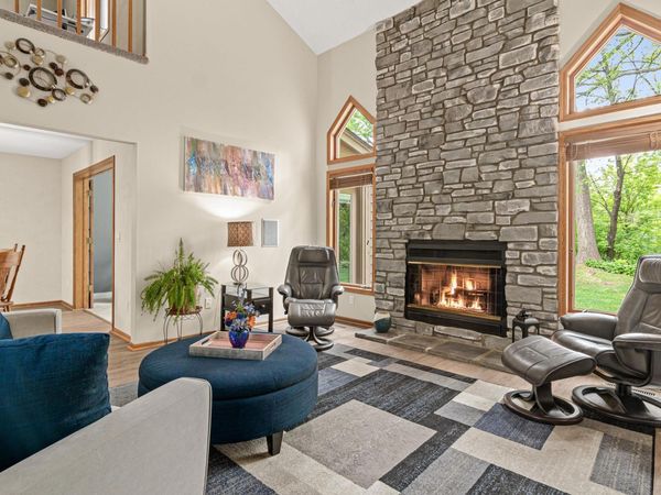 13145 Gemstone Court , Apple Valley, MN 55124