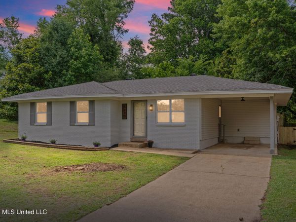 5670 Dover Drive, Horn Lake, MS 38637