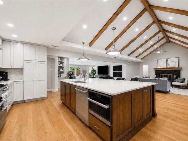 4359 Shady Bend Drive, Dallas, TX 75244