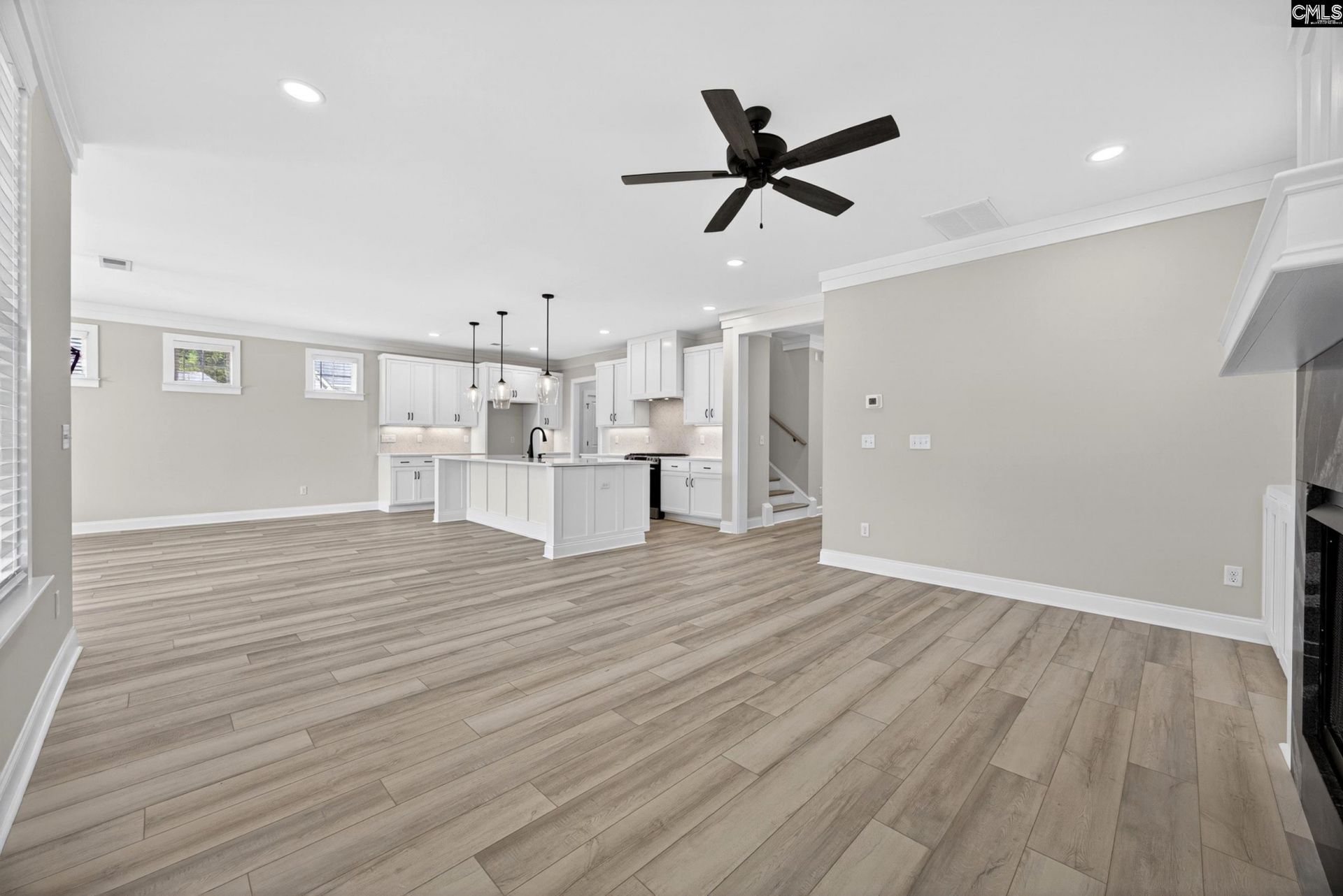 2023 Shallow Bluff Court Photo 12
