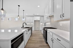 2023 Shallow Bluff Court photo 4