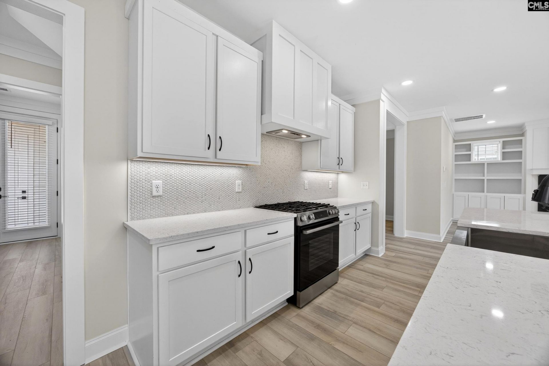 2023 Shallow Bluff Court Photo 6