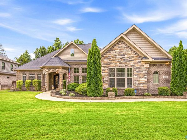 120 Huntsmen Lane, Harvest, AL 35749