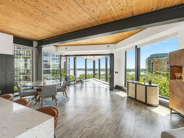 211 S Henry Street, Unit 603, Madison, WI 53703