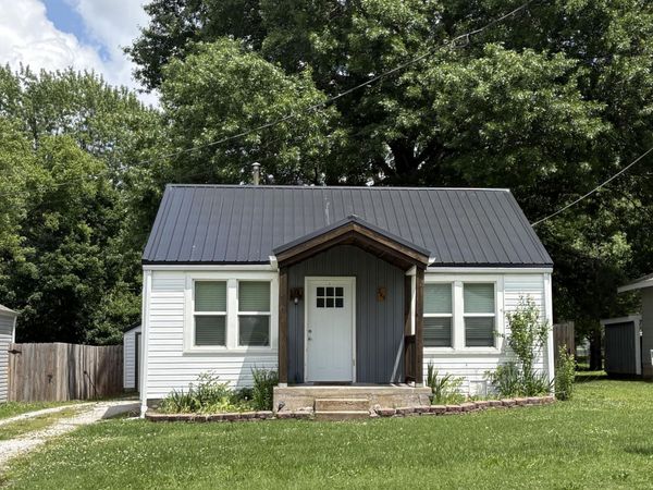 244 N Pine Street , Marshfield, MO 65706