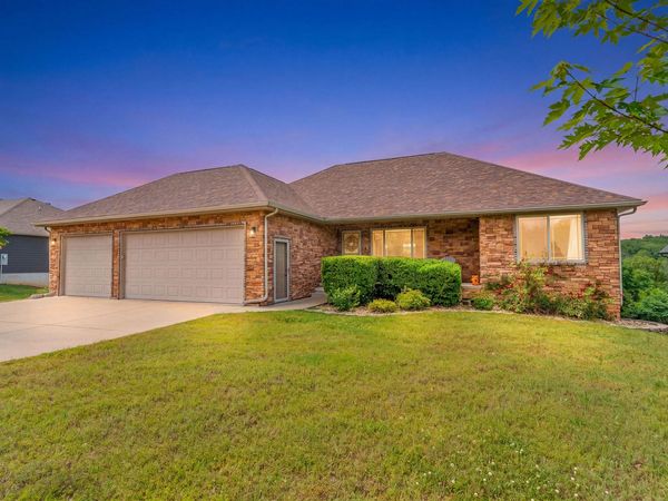 451 Uniqueville Lane , Lampe, MO 65681
