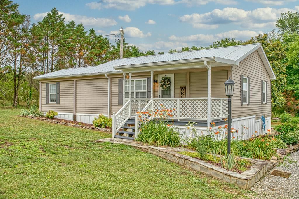 140 Clearview Ln, Cookeville, TN 38501 Main Photo