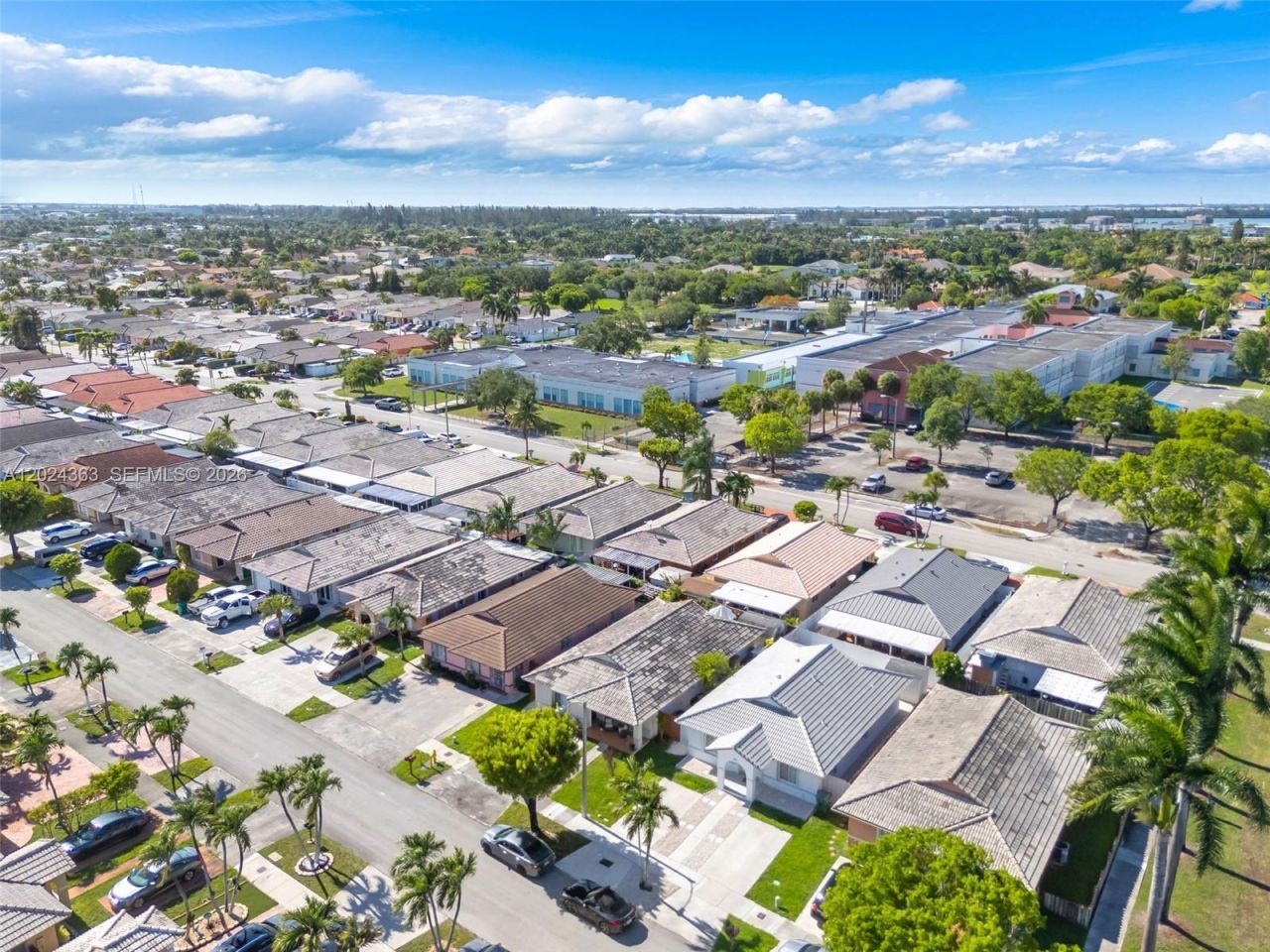 9703 NW 127th St , Hialeah Gardens, FL 33018 Photo
