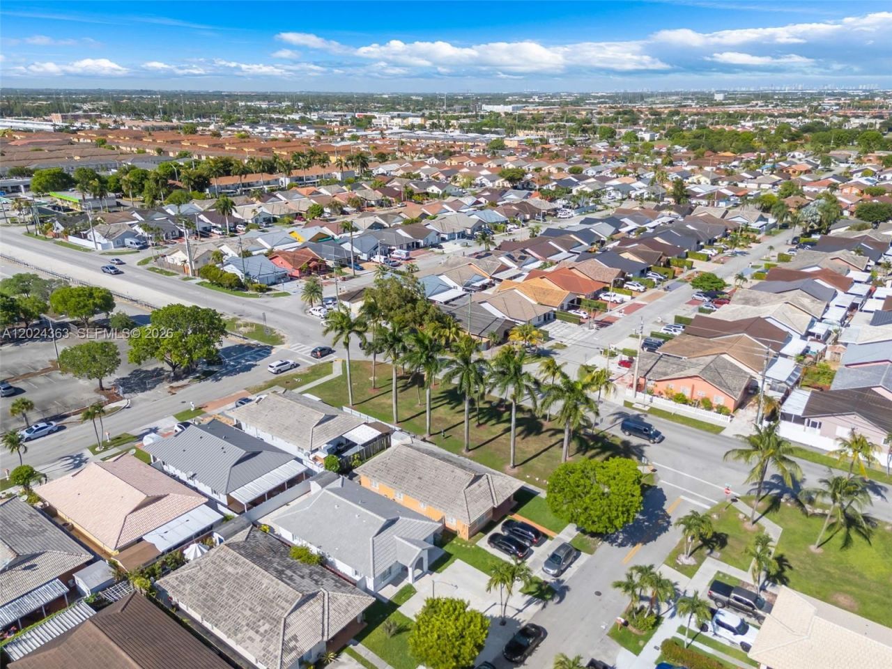 9703 NW 127th St , Hialeah Gardens, FL 33018 Photo