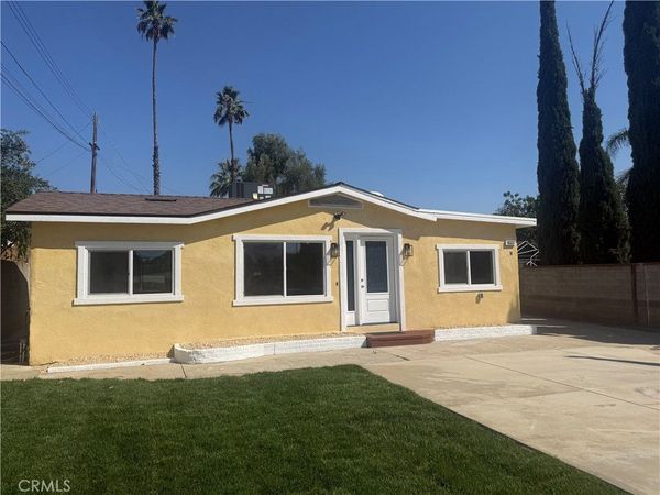 10337 Mull , Riverside, CA 92505
