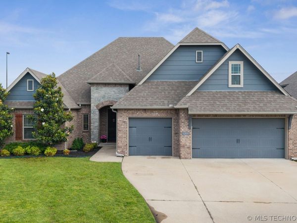 1205 W Dover Street , Broken Arrow, OK 74012