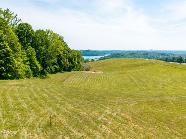 585 J T Foster Rd, Allons, TN 38541
