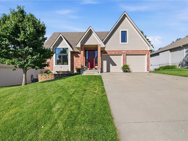 1130 N GLENVIEW Avenue, Independence, MO 64056