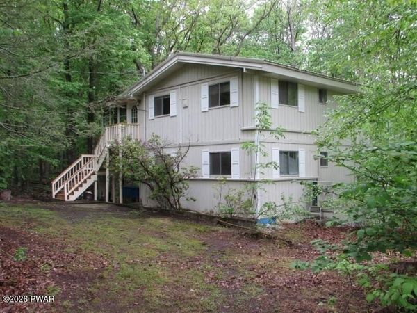 106 Cedar Lane , Lords Valley, PA 18428