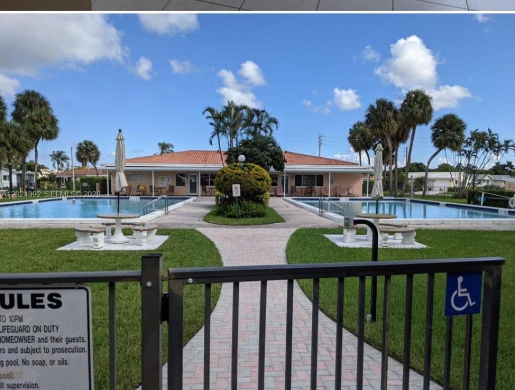 4709 NW 47th Ave, Unit 4709, Tamarac, FL 33319 Photo