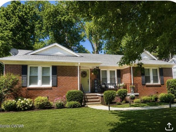 811 Tipton Avenue , Dyersburg, TN 38024