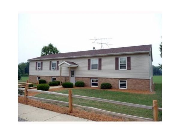 18864 W Baseline Road, Olivet, MI 49076