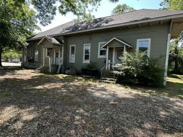 1309 Park Street, Commerce, TX 75428