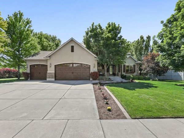 1001 MILL SHADOW DR, Kaysville, UT 84037