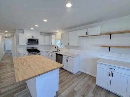 5840 Eureka Ln #83, Sacramento, CA 95842 Photo