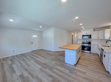 5840 Eureka Ln #83, Sacramento, CA 95842 Photo