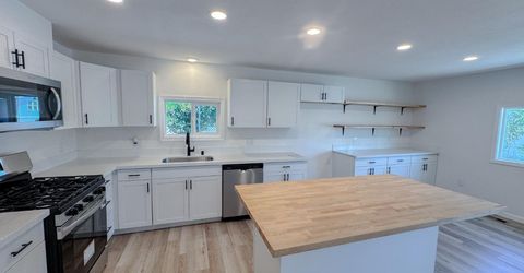 5840 Eureka Ln #83, Sacramento, CA 95842 Photo
