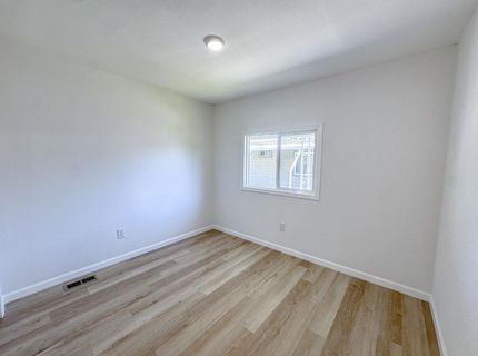 5840 Eureka Ln #83, Sacramento, CA 95842 Photo
