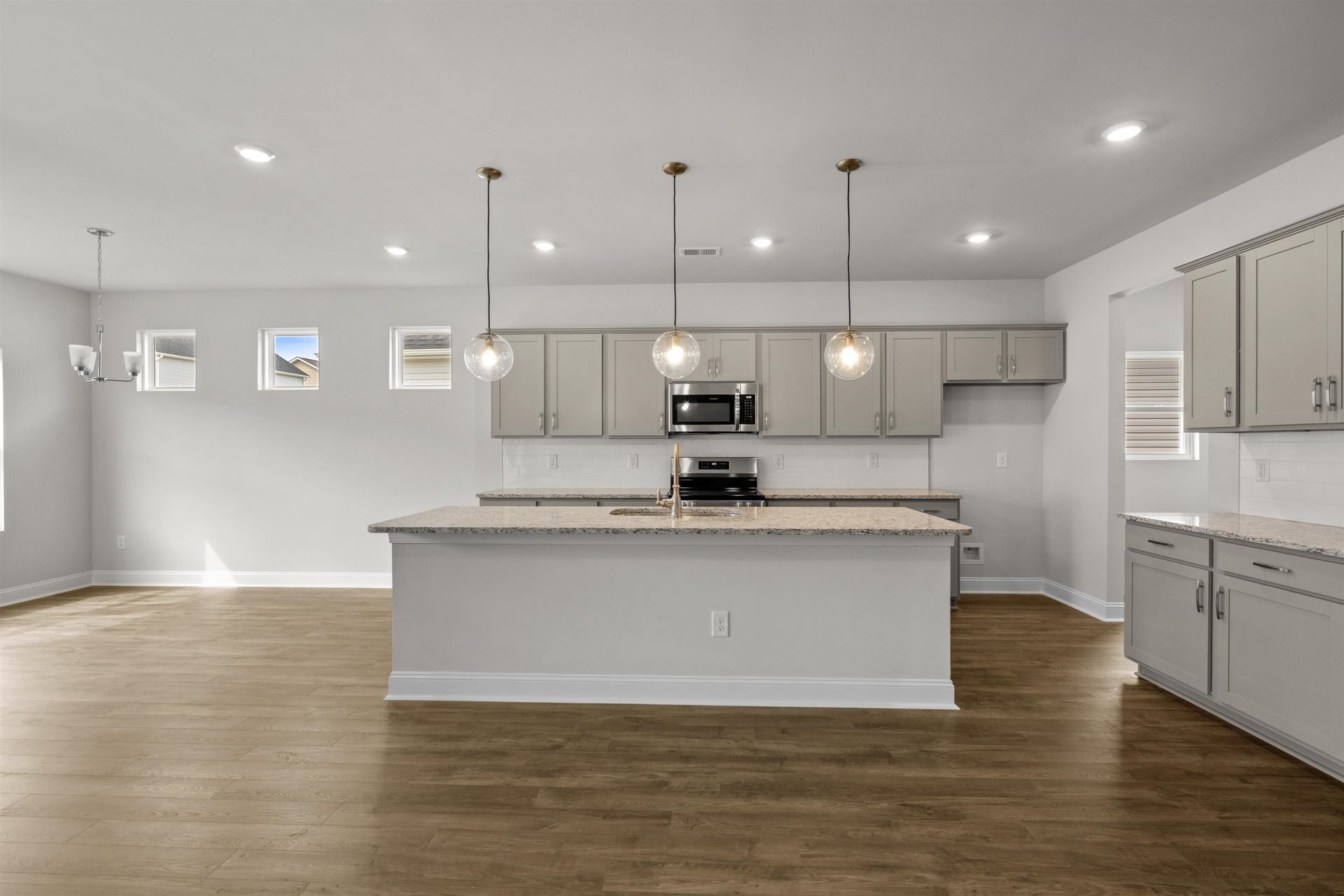 156 Furnies Place Photo 15