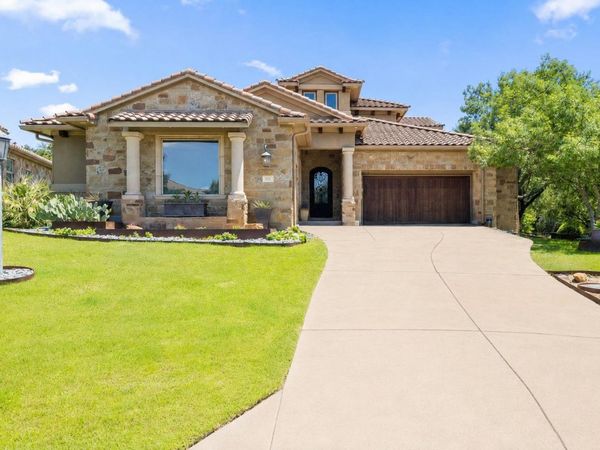 105 Aruba CT, Lakeway, TX 78734