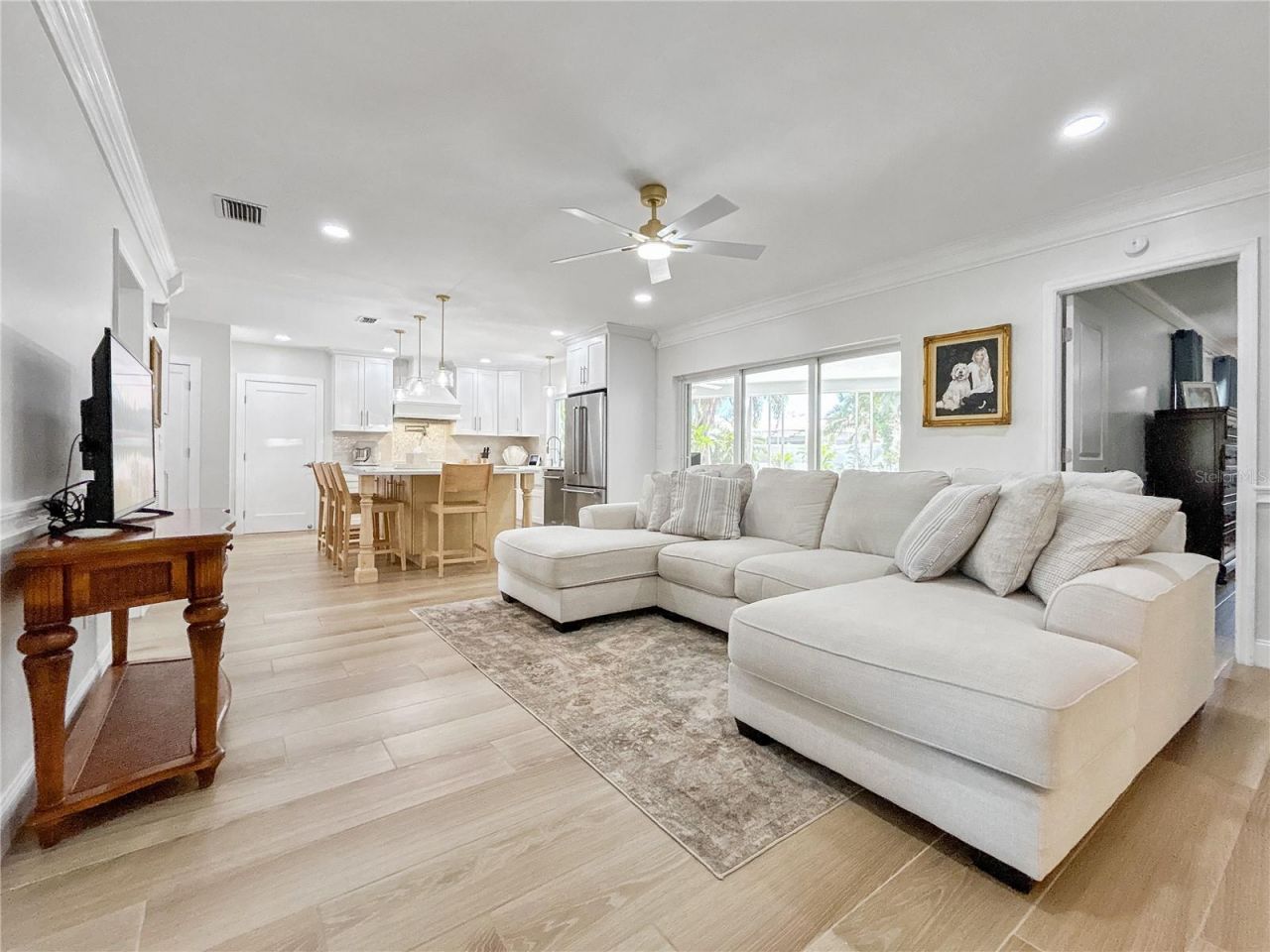 5853 Leeland Street S, Saint Petersburg, FL 33715 Photo