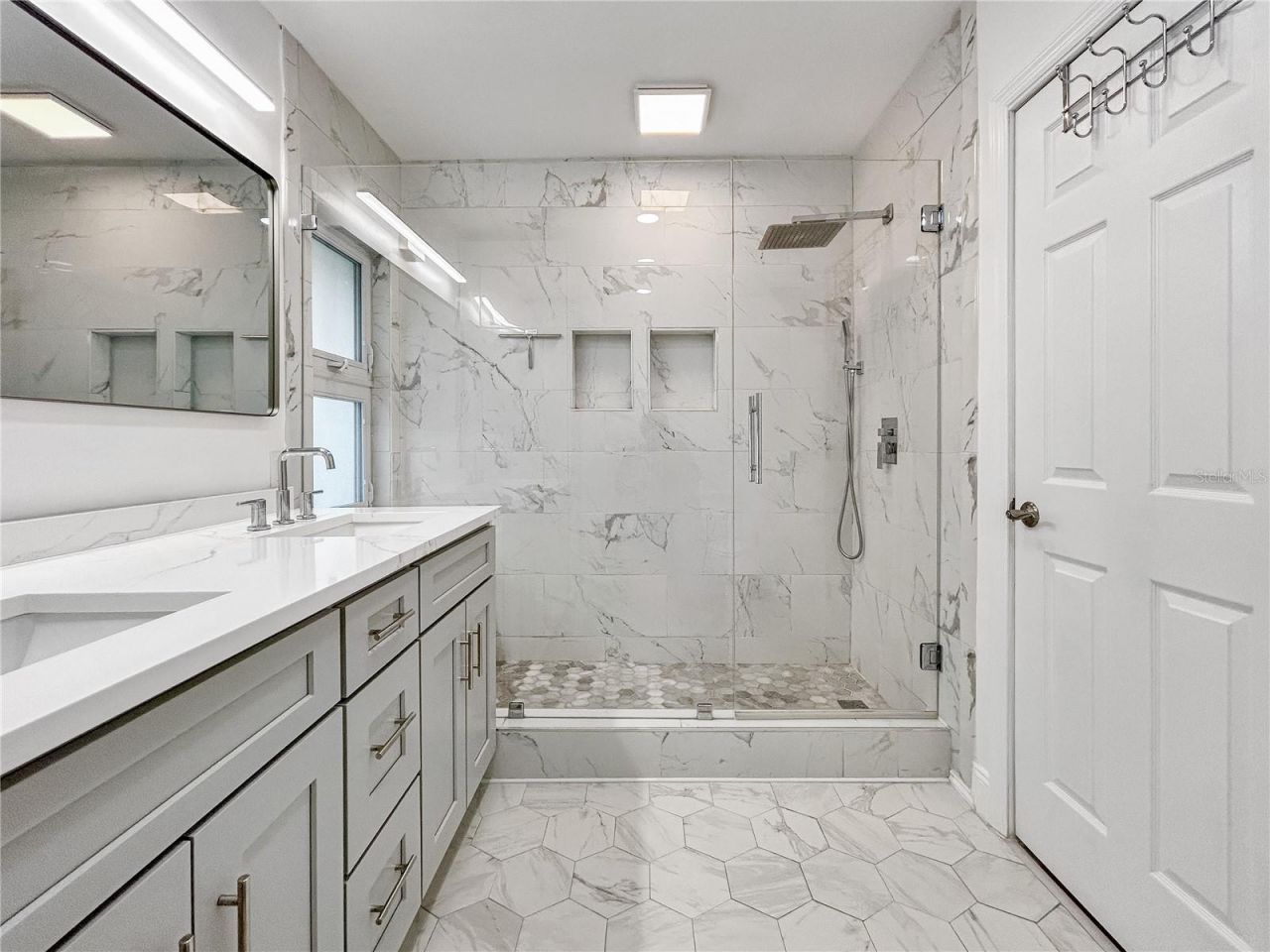 5853 Leeland Street S, Saint Petersburg, FL 33715 Photo