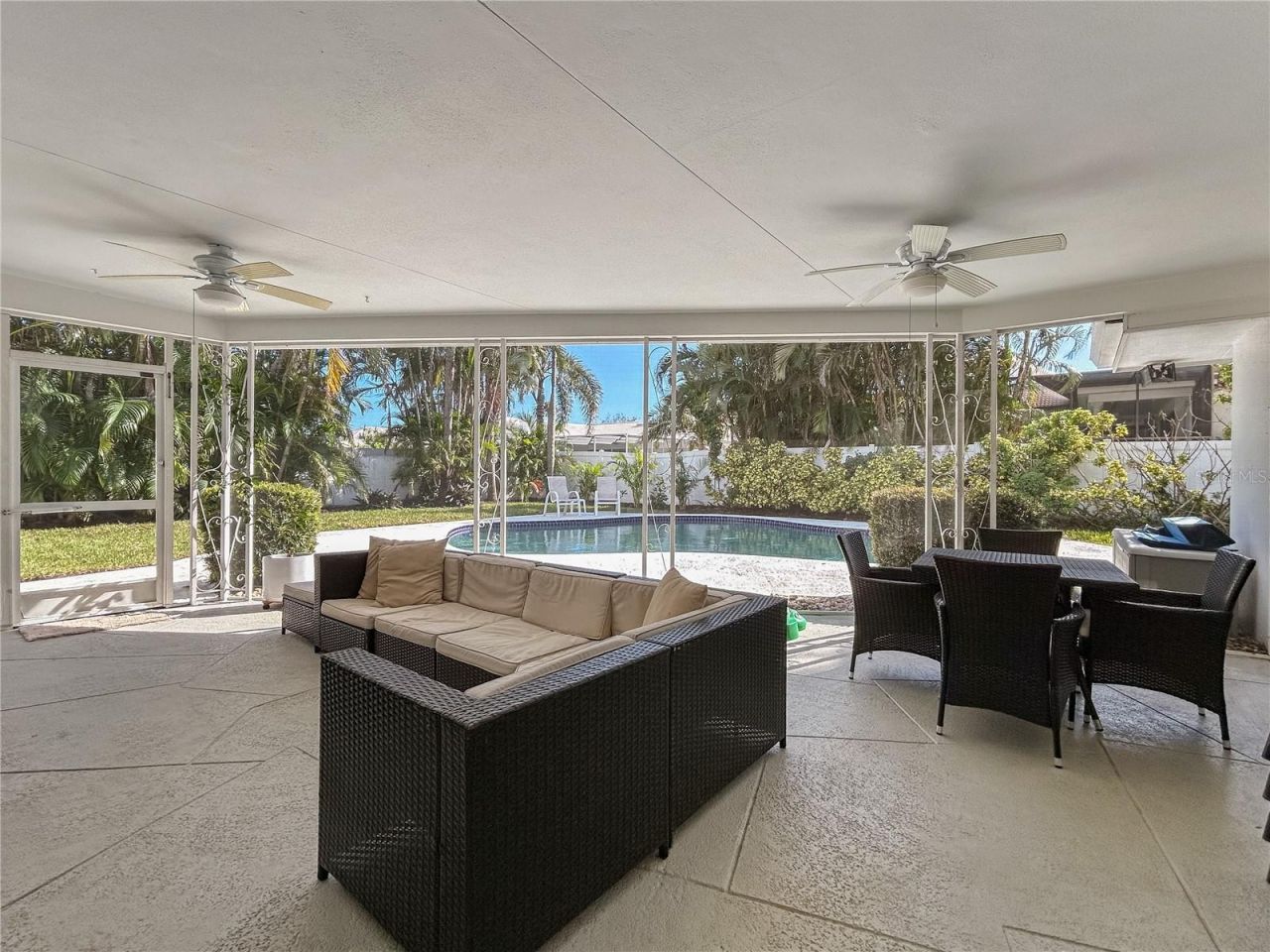 5853 Leeland Street S, Saint Petersburg, FL 33715 Photo
