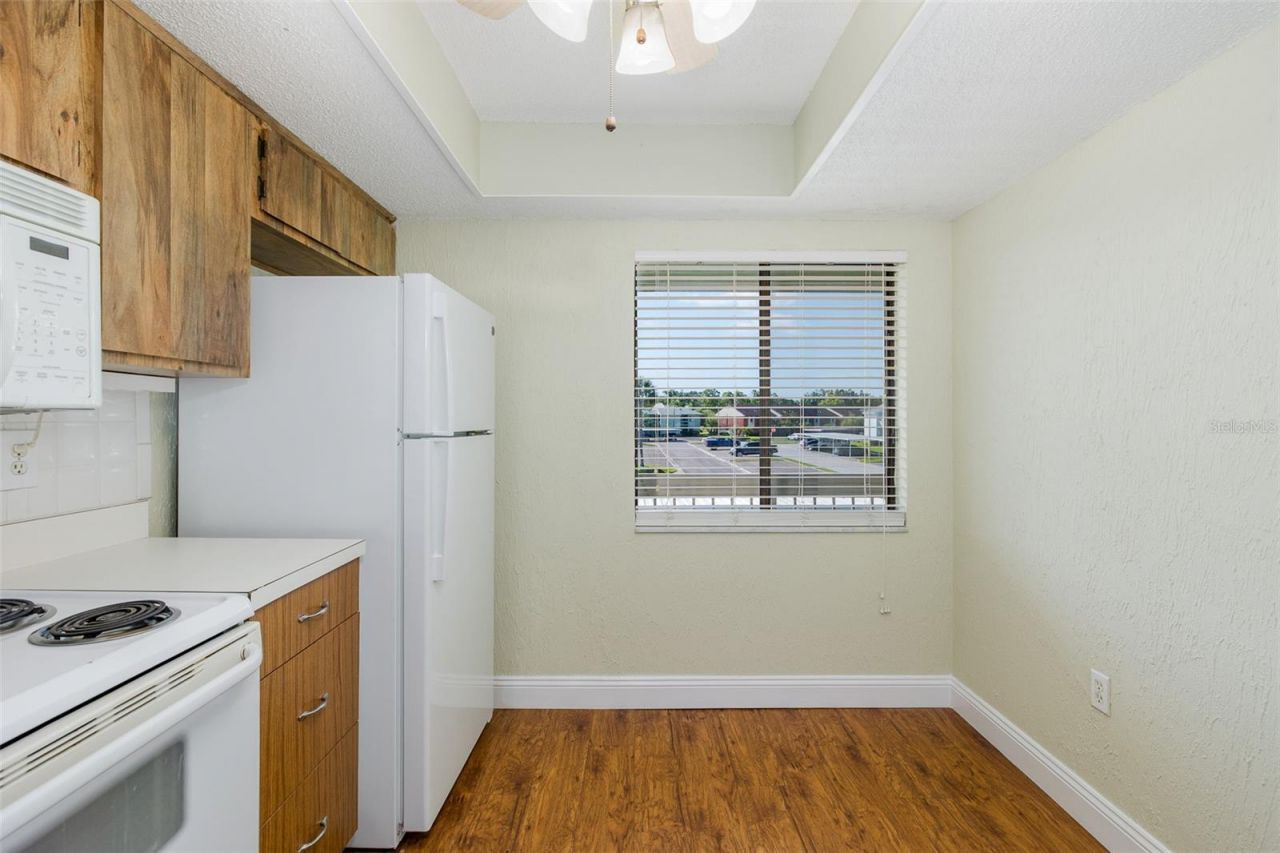 130 Nancy Drive, Unit 66, Oldsmar, FL 34677 Photo
