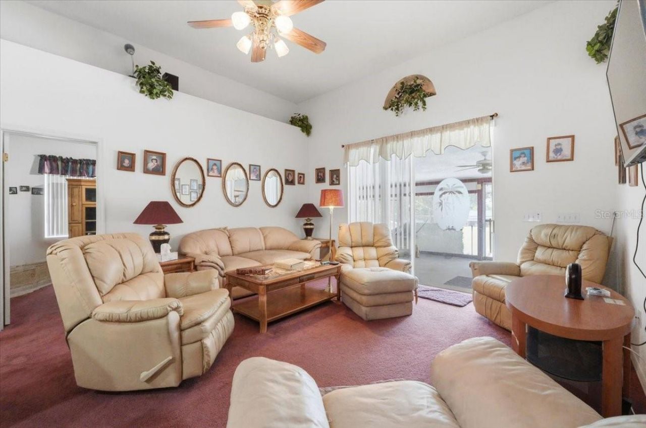 103 N 1st Street, Eagle Lake, FL 33839 Photo