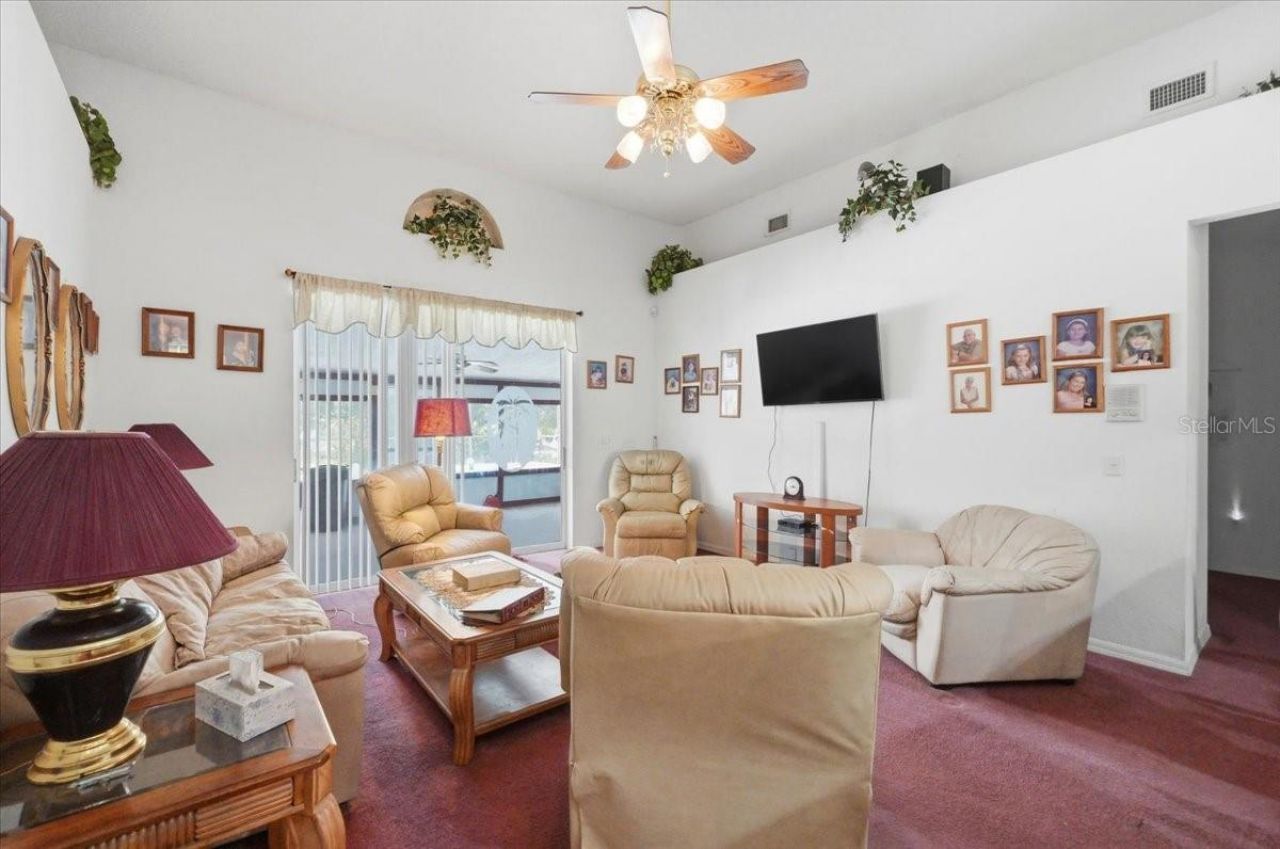 103 N 1st Street, Eagle Lake, FL 33839 Photo