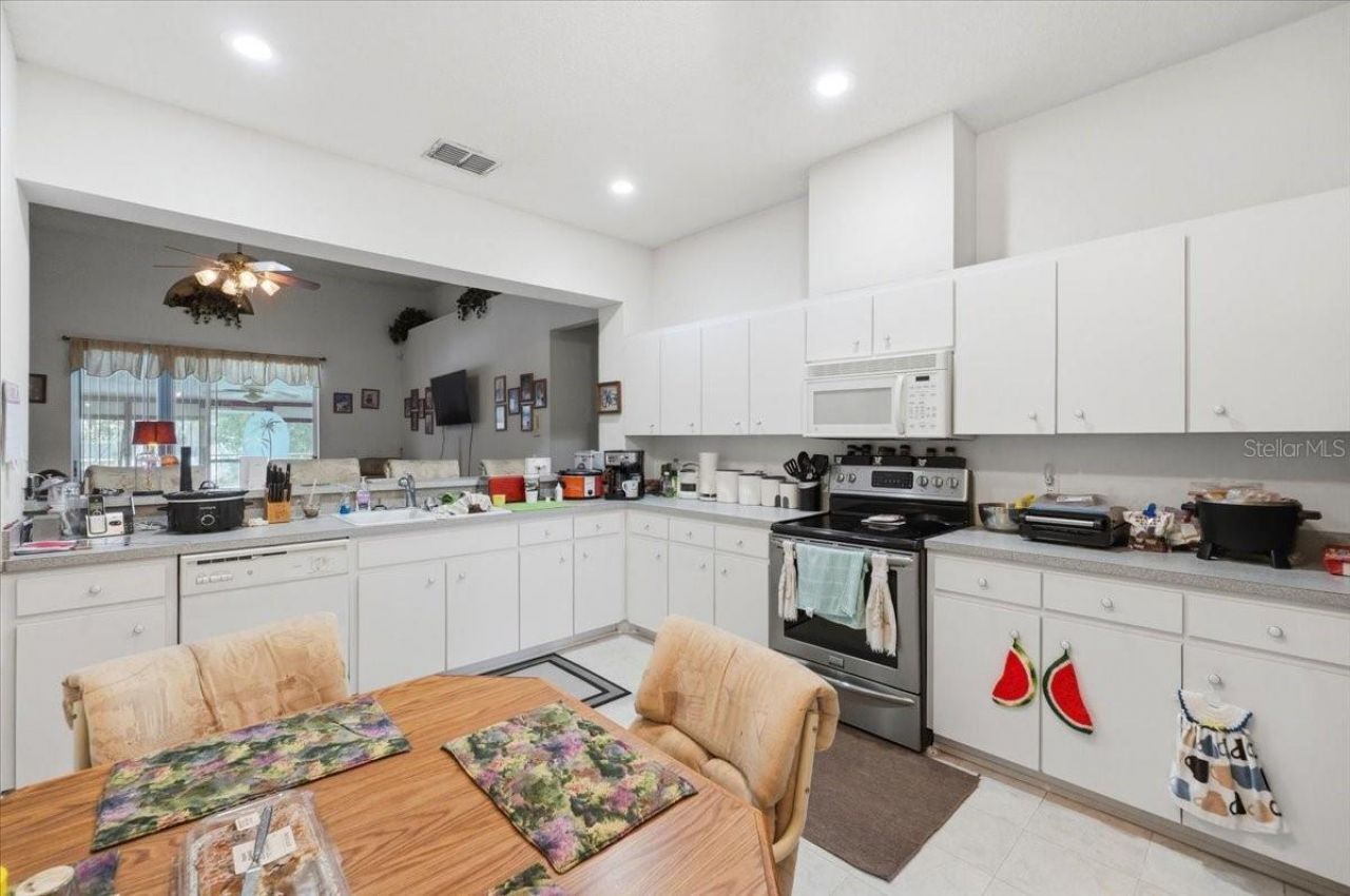 103 N 1st Street, Eagle Lake, FL 33839 Photo