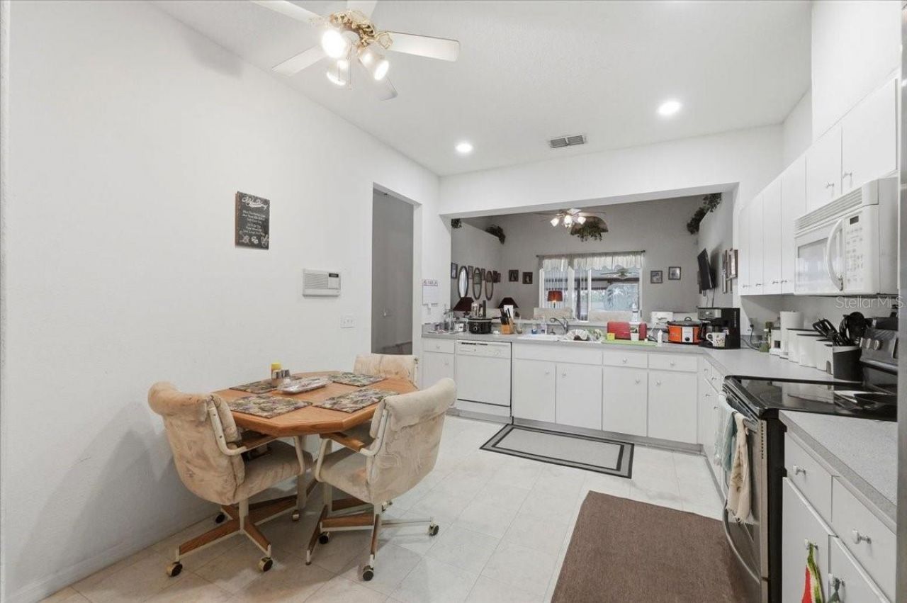 103 N 1st Street, Eagle Lake, FL 33839 Photo