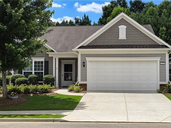 225 Windsor Park Drive, Woodstock, GA 30188