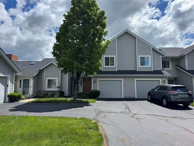 1139 Bay Harbour Circle, Washington Township, OH 45458 Photo 3
