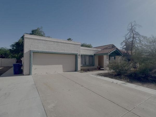 1835 E MANHATTON Drive, Tempe, AZ 85282