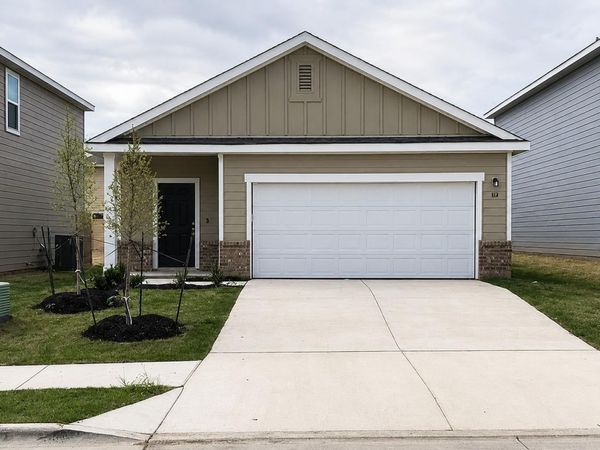 114 Aoudad RD, Hutto, TX 78634