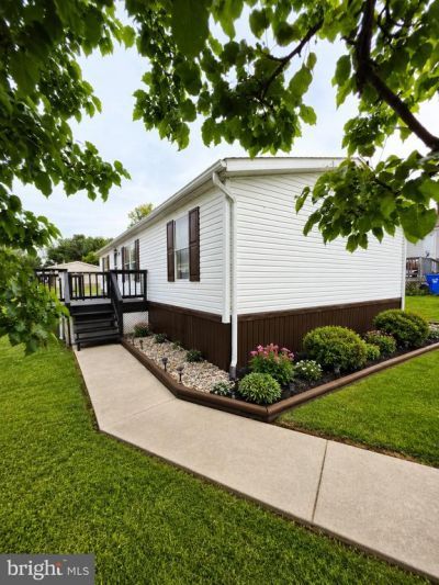 11 Spring Drive, Shippensburg, PA 17257 Main Photo