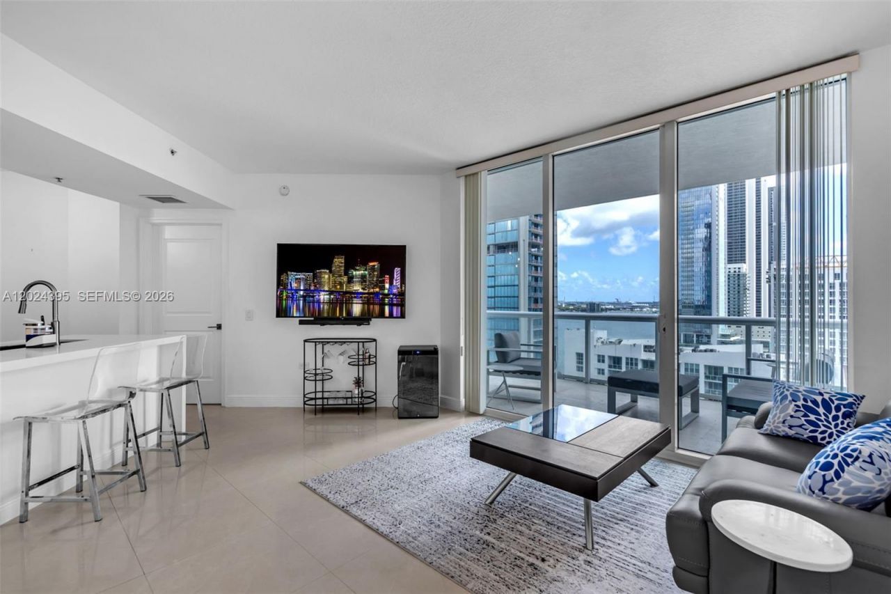 480 NE 30th St , Unit 1703, Miami, FL 33137 Photo