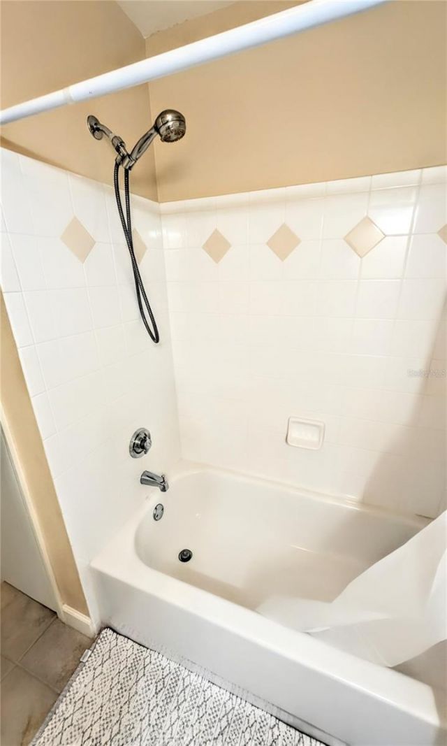 750 N Tamiami Trail, Unit 504, Sarasota, FL 34236 Photo