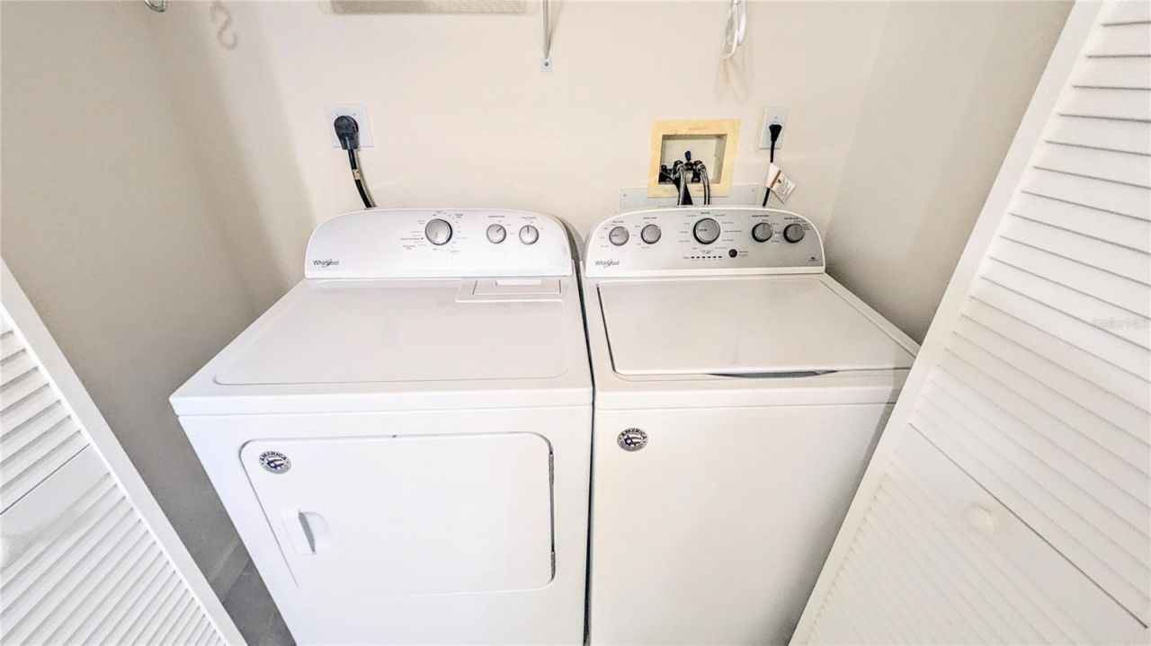 750 N Tamiami Trail, Unit 504, Sarasota, FL 34236 Photo