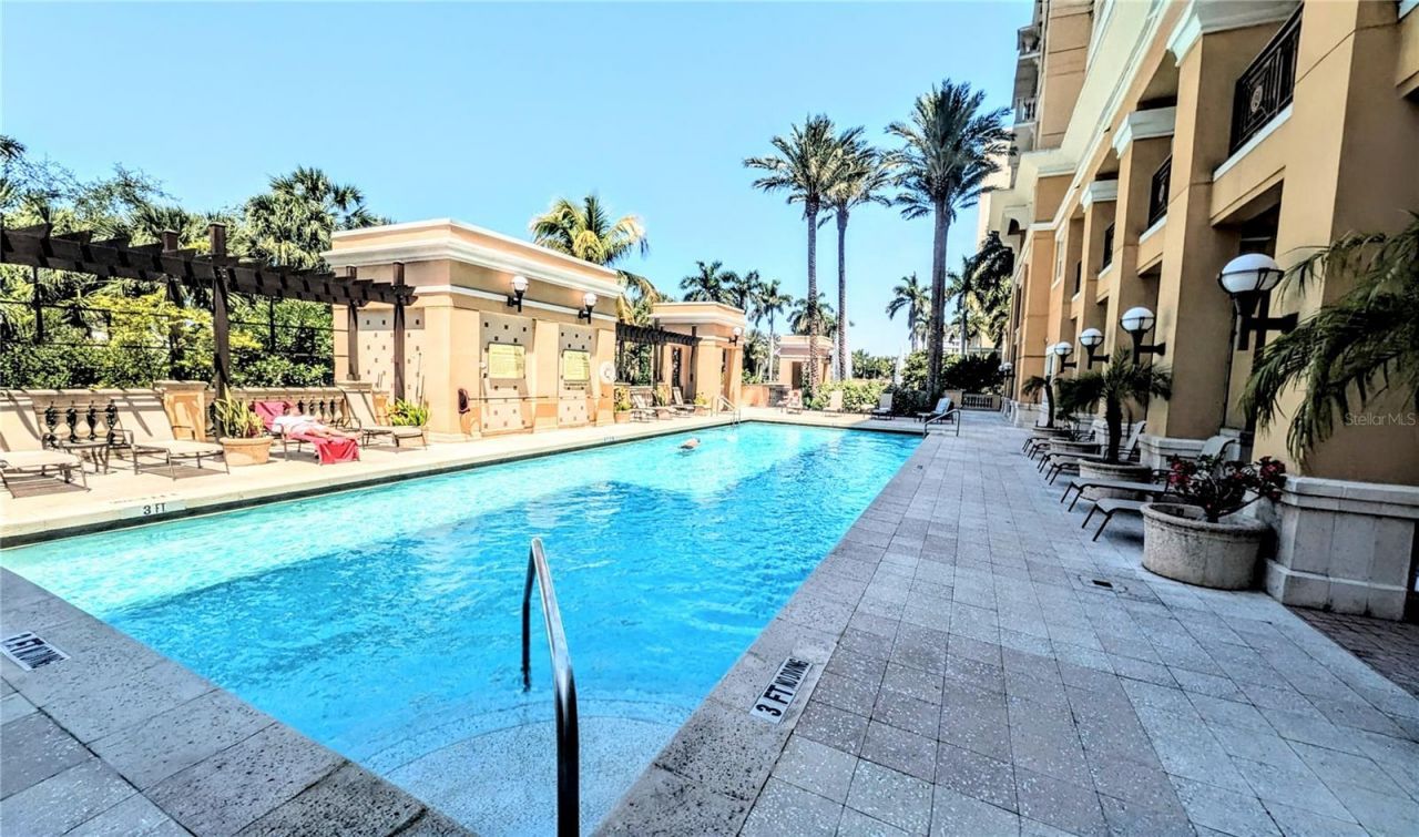 750 N Tamiami Trail, Unit 504, Sarasota, FL 34236 Photo